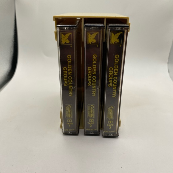 Vintage 1988 Reader's Digest Golden Country Groups Cassette Tapes Bundle - Picture 3 of 5